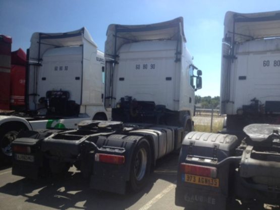 SCANIA R420LA