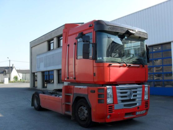 RVI MAGNUM 500 DXI