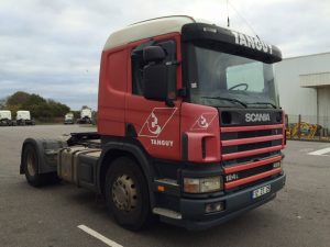 SCANIA P124LA