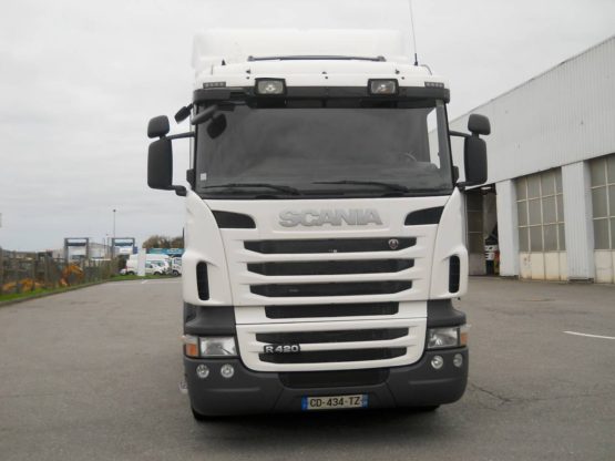 SCANIA R420LA