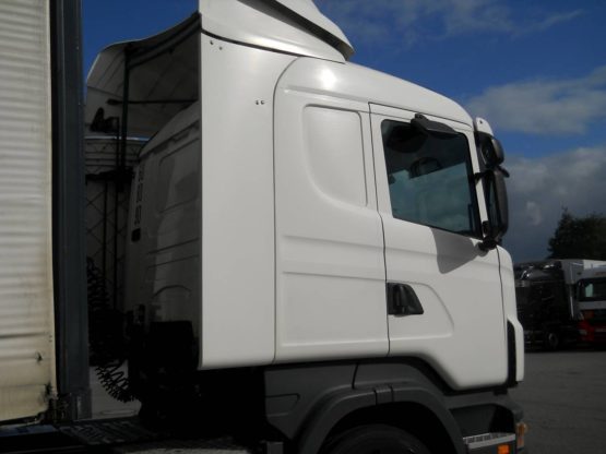 SCANIA R420LA