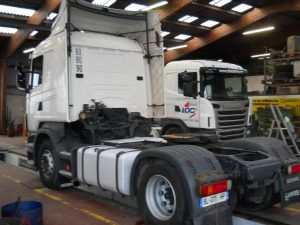 SCANIA R420LA