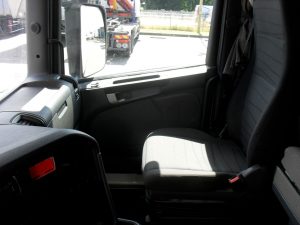 SCANIA R440LA