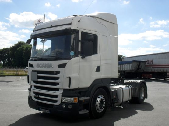 SCANIA R440LA