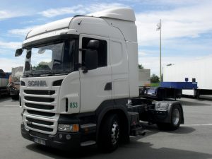 SCANIA R440LA