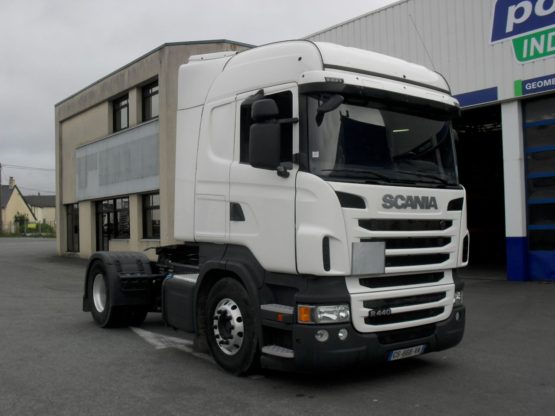 SCANIA R440LA