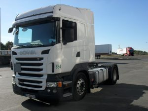 SCANIA R440LA