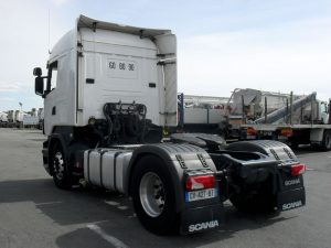 SCANIA R440LA