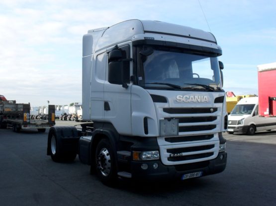 SCANIA R440LA