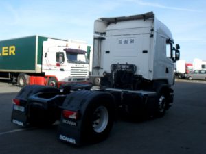 SCANIA R440LA