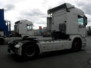 SCANIA R420LA