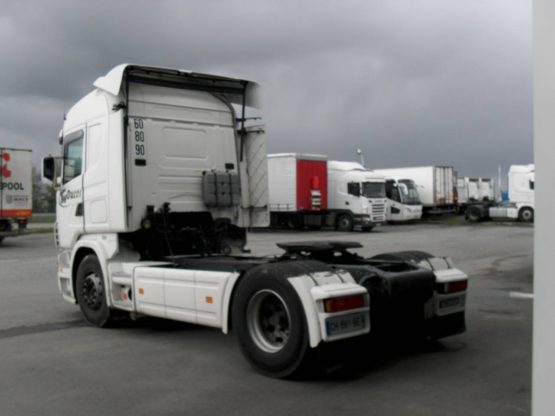 SCANIA R420LA