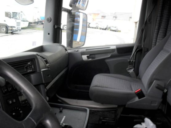 SCANIA R420LA