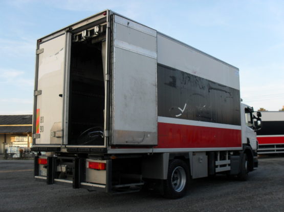 SCANIA P230DB