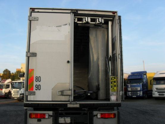 SCANIA P230DB