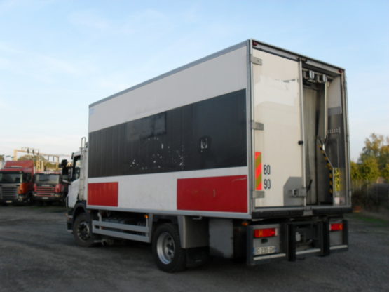 SCANIA P230DB