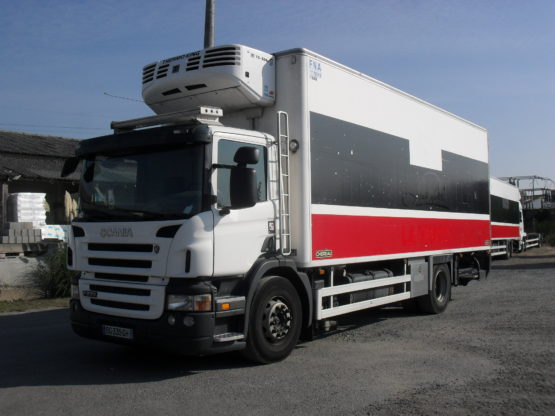 SCANIA P270DB