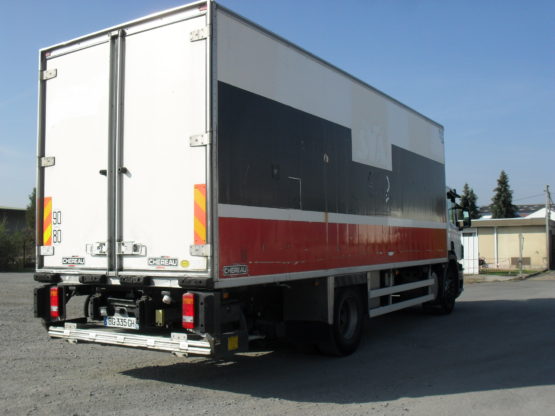SCANIA P270DB