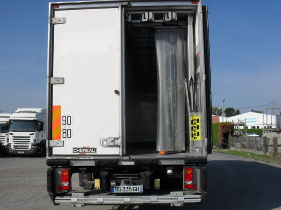 SCANIA P270DB
