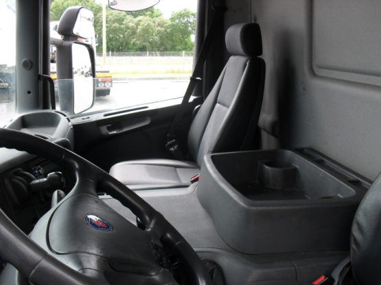SCANIA P230DB