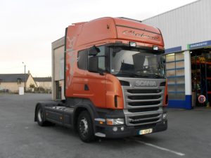 SCANIA R440LA