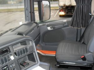 SCANIA R440LB