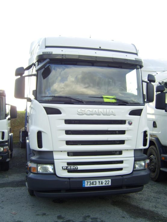 SCANIA R420LA