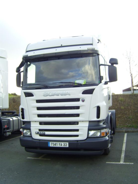 SCANIA R420LA