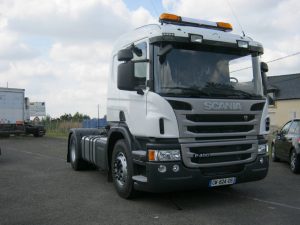 SCANIA P400LA