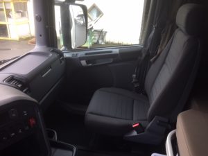SCANIA R450LA
