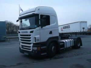 SCANIA R440LA