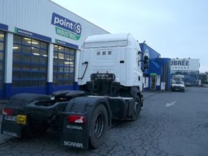 SCANIA R440LA