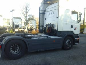 SCANIA R440LA