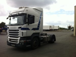 SCANIA R440LA