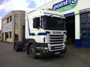SCANIA R440LA