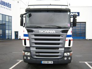 SCANIA R420LA