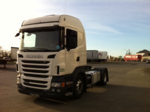 SCANIA R440LA