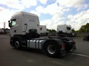 SCANIA R440LA