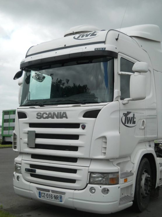 SCANIA R420LA