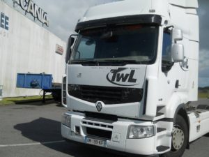 RVI PREMIUM 450 DXI