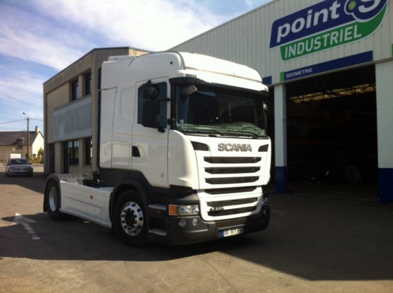 SCANIA R440LA
