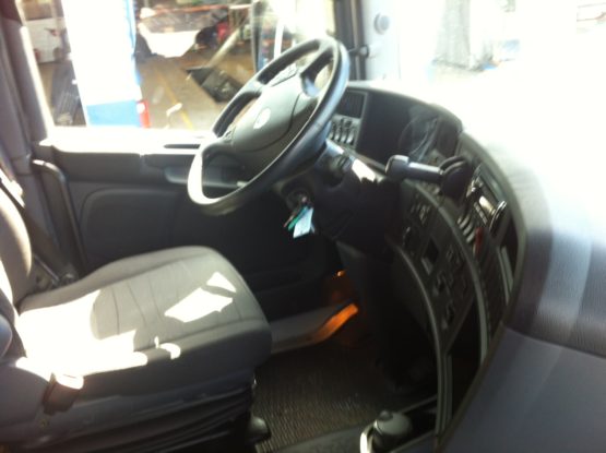 SCANIA R440LA