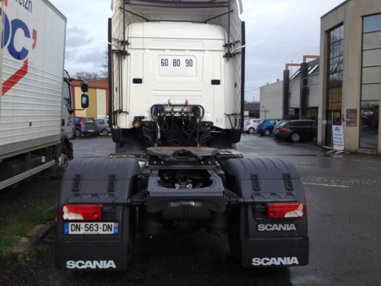 SCANIA R450LA
