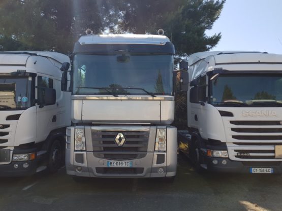 RVI MAGNUM 520