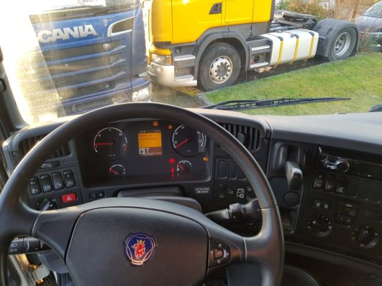 SCANIA G440LA