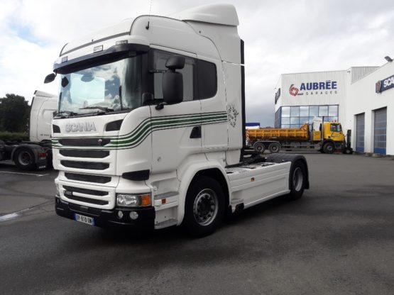 SCANIA R490LA