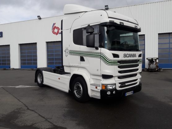 SCANIA R490LA