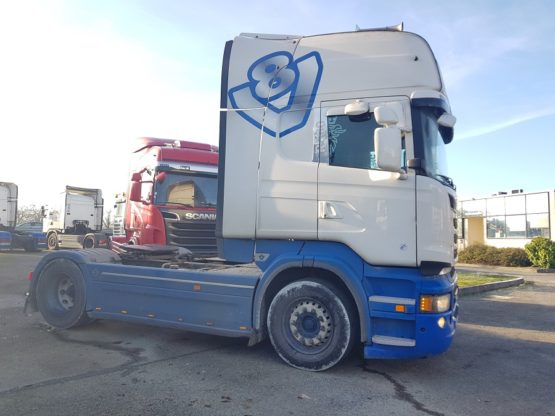 SCANIA R500LA - V8