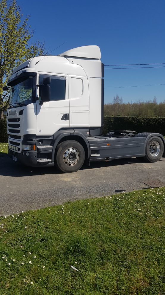 SCANIA R450LA