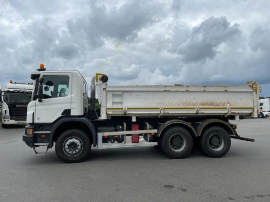 SCANIA P360CB6X2HHZ